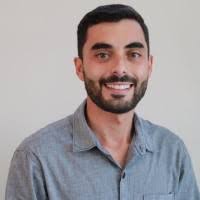 5 perfis com “Ferrante”