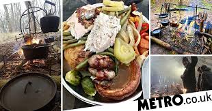 Dad cooks entire Christmas dinner on a ...