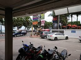 Build in year 2000 and only 10 meters from. ãã¤ã¯ãè»ã¯é§è»ã§ãã Picture Of Charming Inn Hotel Pattaya Tripadvisor