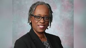 Karla Simpson's Instagram, Twitter & Facebook