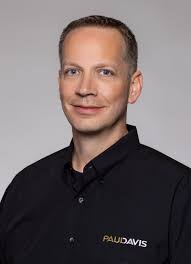 Leslie Vazquez Anderson