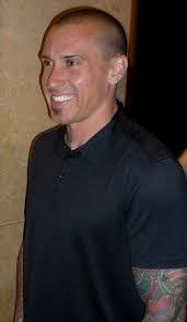 Corey Pink's Instagram, Twitter & Facebook