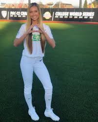 Haley cruse (softball player) was born on the 28th of may, 1999. Haley Cruse Prettygirls