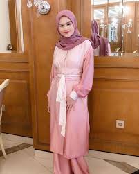 *** itu dia deretan artis keturunan aceh, parents. 8 Artis Cantik Keturunan Aceh Yang Bikin Pria Jatuh Hati