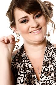 Linda, chique e tatuada |