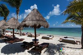 Playa ferradura se da porque está rodeada de mansiones lujosas y es muy visitada por políticos y figuras famosas del país. Excellence Playa Mujeres Review What To Really Expect If You Stay