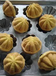 Pastinya sedap serta mengasyikkan, bukan kaleng kaleng. Resepi Kuih Bahulu Lembut Dan Gebu