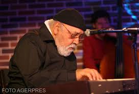 Concurenții admiși în concurs în urma preselecției. Portret Johnny RÄƒducanu Mr Jazz Of Romania Si Povestea Sa UnicÄƒ AgenÈ›ia De PresÄƒ Rador