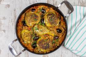 Kritharaki Mit Hahnchen Oliven Rezept Kritharaki Rezepte Gerichte Mit Nudeln