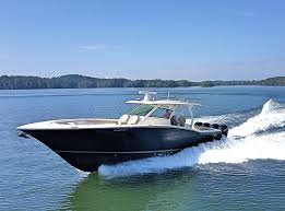 Our boats are equally popular among the small owners and big corporations. 6 Premium Full Size Center Consoles W Yacht Class Amenities