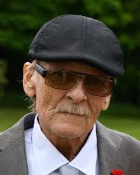 Amber Calvin's Instagram, Twitter & Facebook