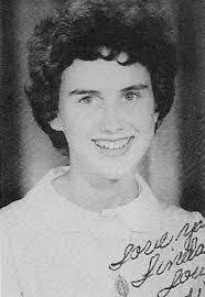 Linda Storch's Instagram, Twitter & Facebook