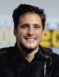Find all last names that start with the letter b. Diego Boneta Wikipedia