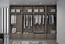 Adatti a verande e piccoli ambienti. Cabina Armadio Componibile Start Lineare Clever