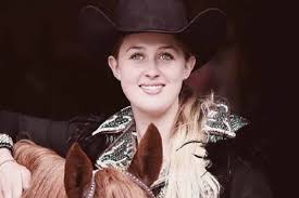 Michael schumacher was left in a coma after a horrible skiing accident. Gina Maria Schumacher Figlia Di Michael Schumacher Rilascia Un Intervista