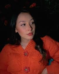 Aurora Badillo's Instagram, Twitter & Facebook