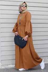 Kubra Biriktir Hardal Semra Elbise Online Tesettur Alisveris In 2020 Abayas Fashion Muslim Fashion Outfits Hijabista Fashion