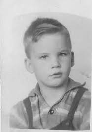 Identifying family photo origin?