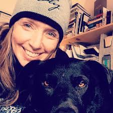 Jennifer Esch's Instagram, Twitter & Facebook