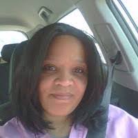 Roshunda Smith's Instagram, Twitter & Facebook