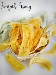 Keripik Pisang Gurih Renyah By Tri Yunianti Resep Aneka Kue Enak In 2021 Food Photography Asian Snacks Snacks