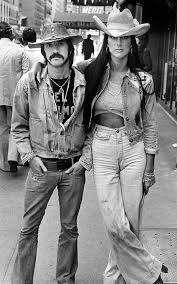 Sonny And Cher I Watched Their Television Show From Beginning To End And Loved The Free Spirited Style They Had A Famous Couples Movie Stars Style Inspiration