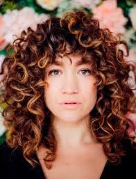 Xiaoqing Mao's Instagram, Twitter & Facebook