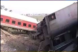 Rajiv pratap rudy on sunday escaped unhurt. 4 Killed 8 Injured As Rajdhani Derails In Chhapra Sabotage Suspected