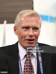 2,857 Murray Bennett Stock Photos, High-Res Pictures, and Images