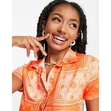 Daisy Street Fitted Collar Detail Crop Top With 90s Graphic-White for Women