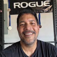 KEEPS OPENING AND FANNING THE DOOR.... MUST'VE FARTED... LMAOOOOO ¯\_(ツ)_/¯ 