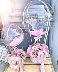 Our affordable flowers with balloons make for the perfect gift for anniversaries, romance & birthdays. Home D E Collections Decoracoes Para Festas De Nascimento Baloes Para O Cha Do Bebe Arranjos De Baloes