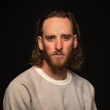 ✨ Very excited to share that earlier this month I became part of the  brilliant Camera and Photos team at Apple! I'm honored to learn from some  of the brightest thinkers in