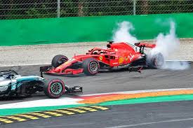 Superb tyre management and excellent red bull strategy kept max verstappen out front, as the silver arrows struggled in the silverstone heat. Formel 1 In Mexiko Hamilton Wird Heute Weltmeister Fur Pirouetten Konig Vettel Gibt S Nur Mitleid Express De