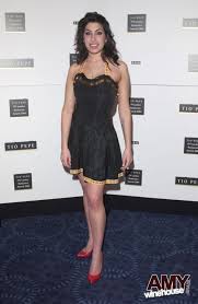 Official amy winehouse account find amy's entire discography, including deep cuts, collaborations, features and more here amywinehouse.lnk.to/streaming. Amy Winehouse Photo Amy Winehouse Amy Winehouse Style Young Amy Winehouse Winehouse