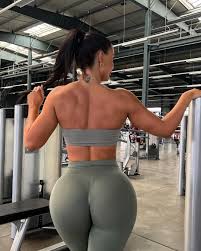 Lisa Del Piero - Free sexy pics, galleries & more at Babepedia