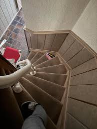 I clean people's houses, so often I have a small stair with a lift and than  with the vacuum. This is in the Netherlands.