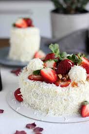 1001 Ideen Fur Raffaello Torte Mit Vielen Rezepte Leckere Torten Raffaello Torte Lebensmittel Essen