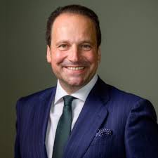 I'm incredibly proud to be working with Julia Muir and the team at  Auto30Club.