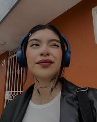 2024 R A N D O M Ultimo post del año!! Quiero dejar ir todo lo que me daño,  todas las veces que mi me mente me auto saboteo y toda la