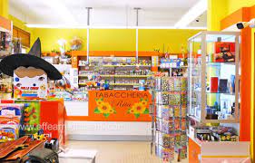 Arredamenti Per Tabaccherie Ricevitorie Bar Effe Arredamenti Arredamento Espositori Bar