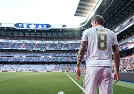 Modric y kroos desvelan intimidades de vestuario: We Need To Talk About Toni Kroos