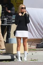 Letterboxd is a social network for sharing your taste in film. Margot Robbie Shows Off Her Legs In Mini Skirt Once Upon A Time In Hollywood Set 10 15 2018 Celebmafia