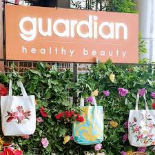 The global renaissance of psychedelic drugs in the treatment of mental health gains further legitimacy in australia as psychologists sign up for clinical. Event Guardian X Naelofar Unveils Exclusive Tote Bags For Ramadhan Laptrinhx News