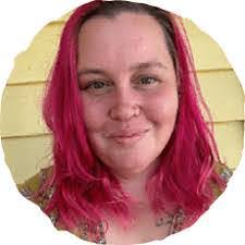 Dena Stuart's Instagram, Twitter & Facebook