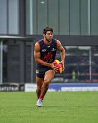 Melbourne training christian petracca picture: Christian Petracca On Instagram We Back In 2021 Christian Instagram Running
