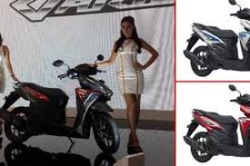 Kalau warna juga ada banyak mulai dari hitam, biru, putih, doff, hijau stabilo, merah , airbrush dan banyak lagi lainya. Honda Vario 150 Muncul Varian 125 Tetap Eksis