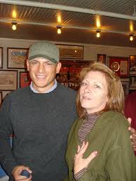 2068204963 776a19339b B Jpg