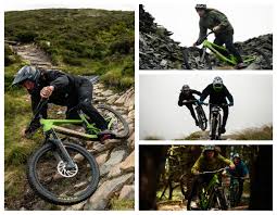 Santa cruz has revamped its long travel, big hitter, the nomad, but sticks with 650b wheels. New 2021 Santa Cruz Nomad Mountain Bike