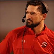 Travis Mcclain's Instagram, Twitter & Facebook